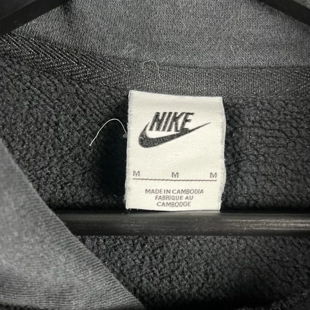 Nike Men's Black Fleece Hoodie Medium